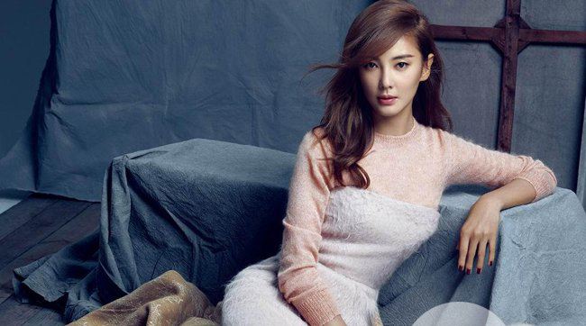 张雨绮露胸​点图片 脱光光的画面澄清不是本人