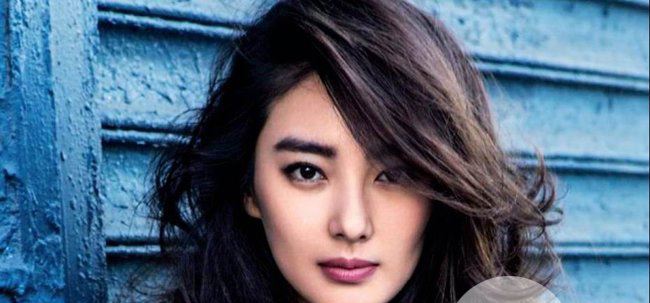 张雨绮露胸​点图片 脱光光的画面澄清不是本人