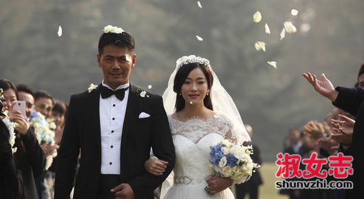 邵兵老婆张培多大 资料和家庭背景