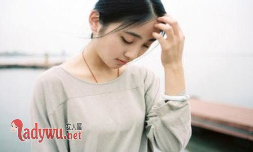 我和女秘书的暧昧 没能经受住她的诱惑