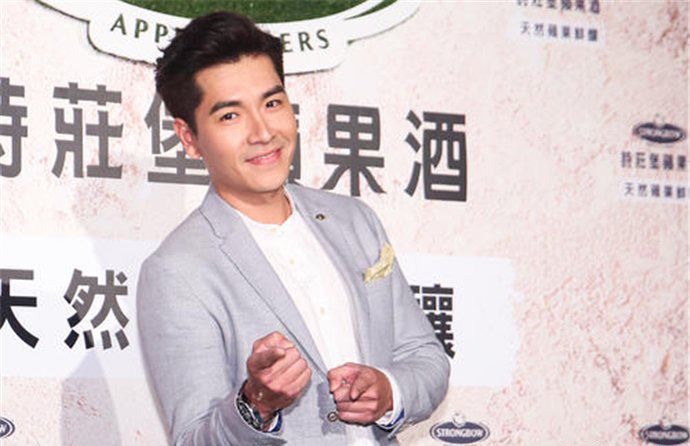 王传一现实中的老婆 王传一的结婚照