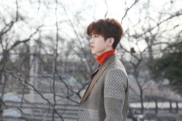 蔡徐坤真正体重 比绝大多数女生都要瘦