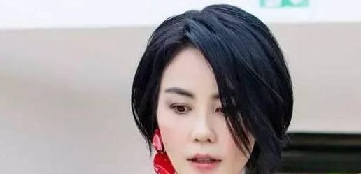  王菲承认要出新专辑 希望是实体专辑