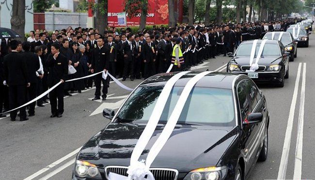 许海清是那个帮派的 许海清出殡台湾警方最难受的一天