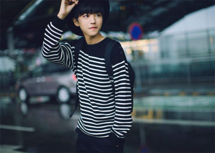 王俊凯结婚照p图 蒋依依和王俊凯结婚照是恶搞？