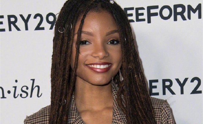 真人版美人鱼的女主角 Halle Bailey个人资料起底