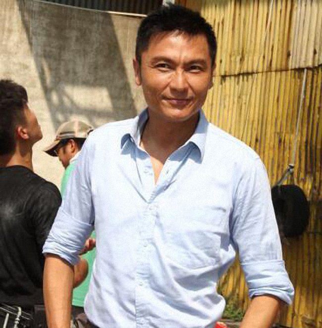 关礼杰老婆梁安娜资料 十多年一直恩爱如初