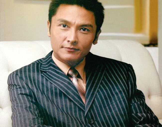 关礼杰老婆梁安娜资料 十多年一直恩爱如初