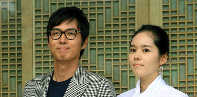 延正勋韩佳人离婚 否认离婚托付终身“长腿叔叔”