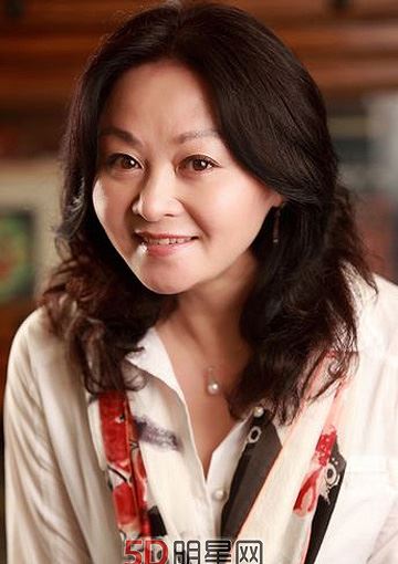 杨红樱的女儿叫什么 杨红樱的女儿照片资料