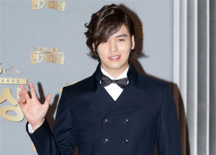 李章宇的最新消息 李章宇家境是富二代