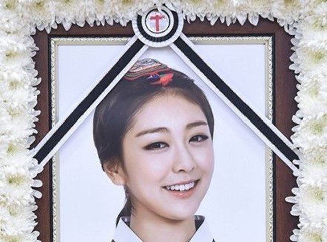 权梨世怎么去世的 吴世勋和权梨世的感情揭秘