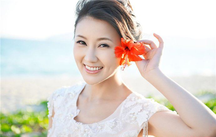 甘薇的家庭背景很厉害 甘薇父母干什么的