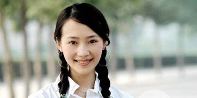 黄海波妻子近照 曲栅栅善解人意的媳妇