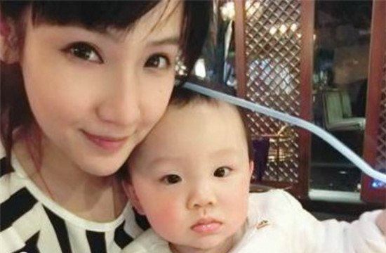 袁成杰老婆陈芊芊资料背景 和王思聪什么关系