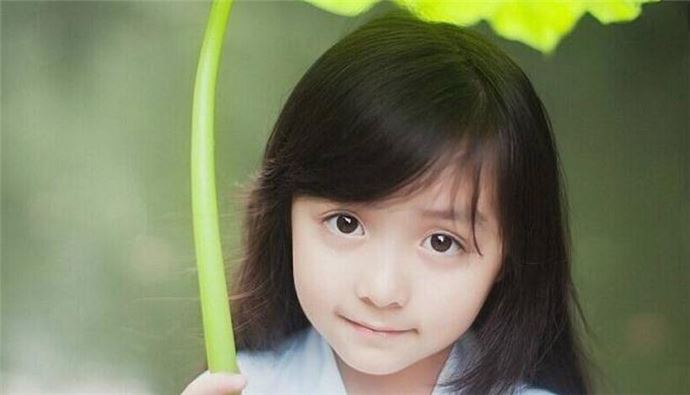 安琪儿小苹果现状 小苹果安琪儿长残了