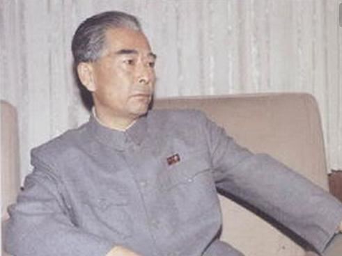 演周恩来的演员王铁成资料 演员王铁成现状