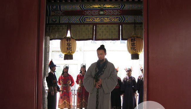 大明王朝1566剧情介绍 那段风雨飘摇的历史