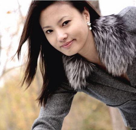 主持人刘芳菲近况去哪了 王益事件受到牵连