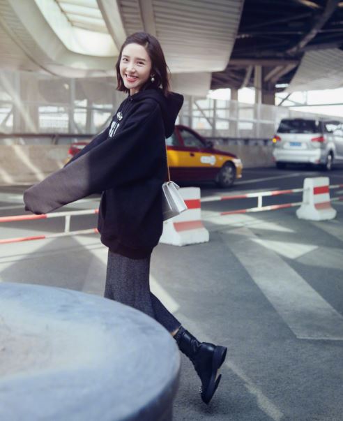 唐艺昕被曝疑有孕真假 这是胖的还是真有了