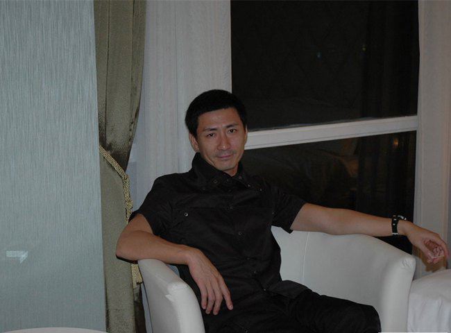 张子健女儿是谁 不顾病妻李婷另娶了富婆