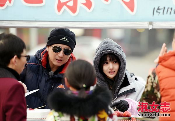 郑爽爸爸干什么的 郑爽家庭背景资料