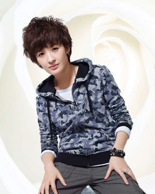 曾轶可和史泰龙长得像吗 曾轶可怎么消失了