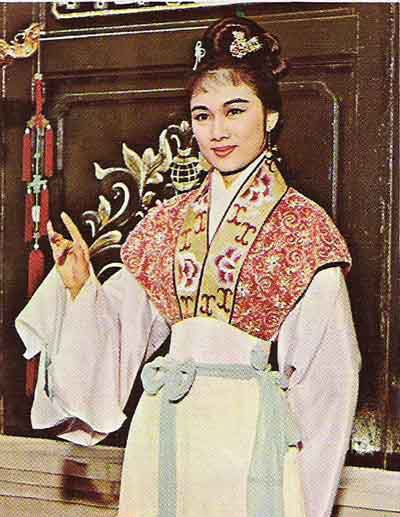 袭人为什么嫁给蒋玉菡 为什么蒋玉菡愿意娶袭人