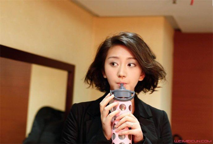 凌潇肃姚晨唐一菲事件是什么?