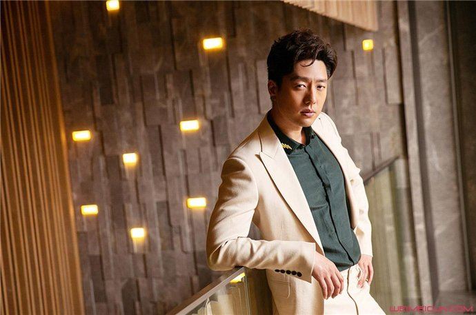 凌潇肃姚晨唐一菲事件是什么?