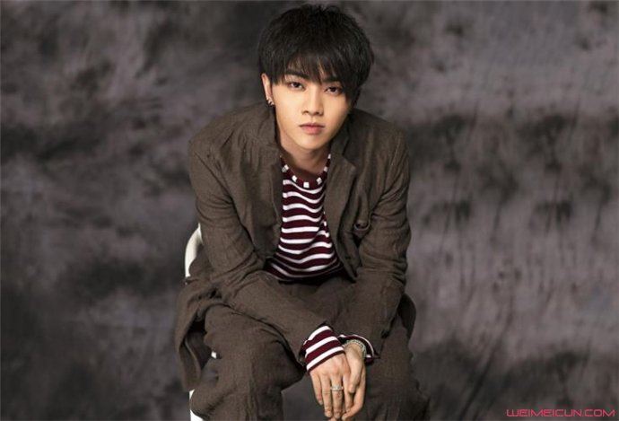 华晨宇家境如何 华晨宇父亲华福资产多少