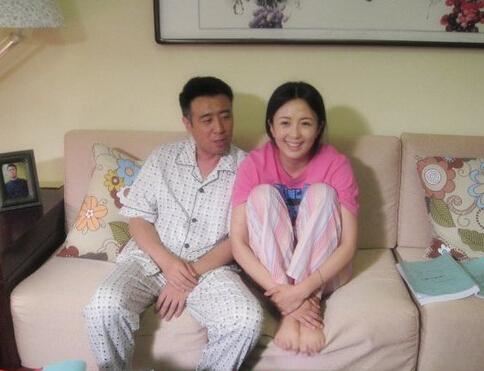 于和伟老婆宋林静的照片 和杨童舒长太像了