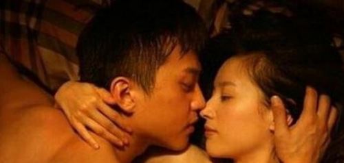 邓超出轨被孙俪抓真假 所谓人红是非多