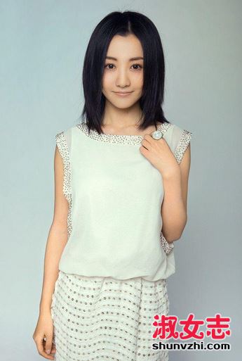 杨蓉的胸围多大 杨蓉个人资料和背景