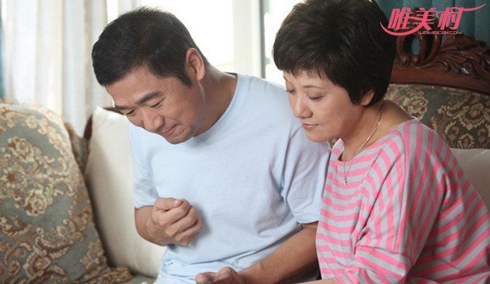 邓婕怒抽小三事件 张国立在外面找了小三原来是演戏