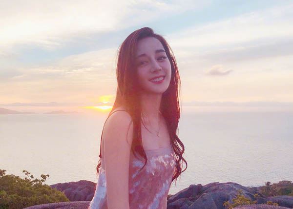 第十二届金鹰女神是誰 迪丽热巴成为新一届的金鹰女神