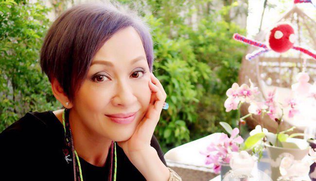 周润发和余安安为何离婚 余安安荣升岳母