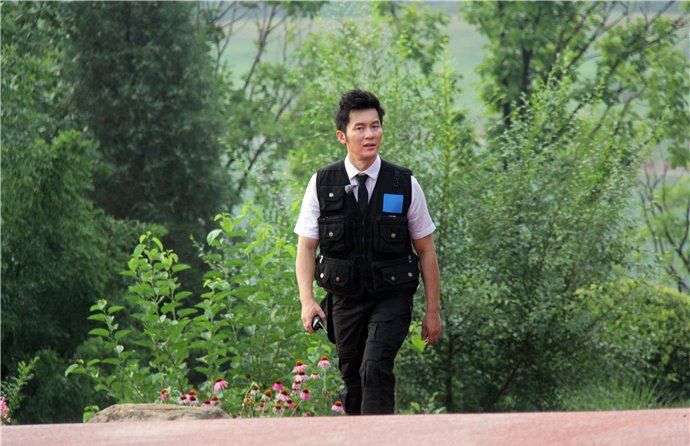 李晨家世显赫爷爷是谁 李晨父辈身份揭秘