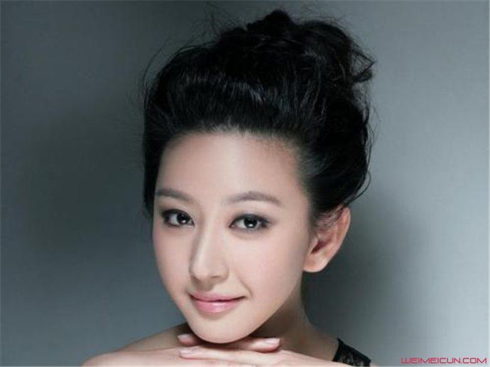 唐一菲资料多少岁 唐一菲老公资料曝光