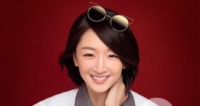 周冬雨双眼皮是割的吗 周冬雨割双眼皮前后对比