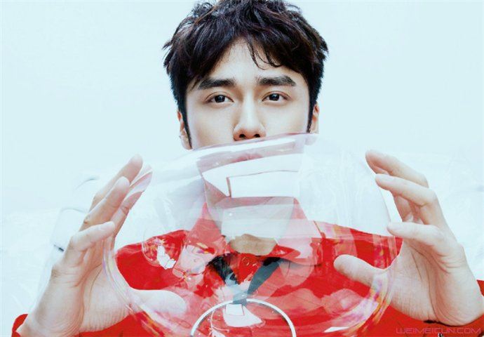 蒋劲夫漏鸟图什么梗 身材自然没话说