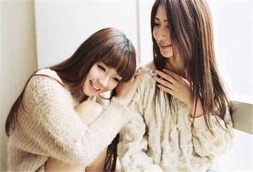 死党和闺蜜那个地位高 男女死党是什么意思啊