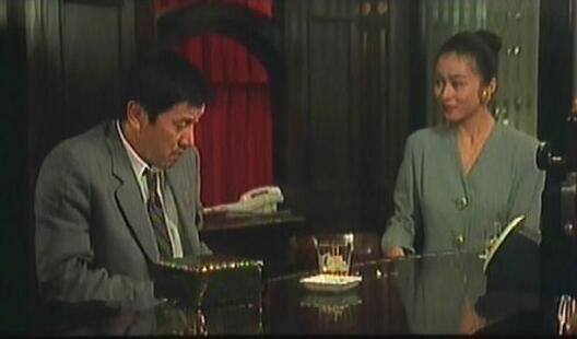 《极道记者2》青山知可子巨乳抢镜 青山知可子最裸的电影