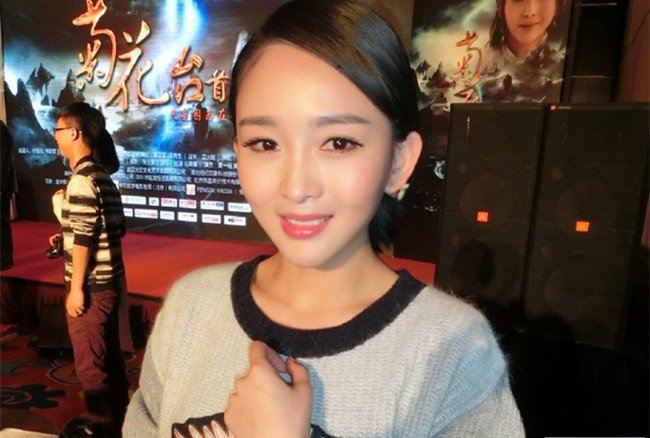 夏一瑶车祸身亡 传与潘粤明车震导致的车祸真相