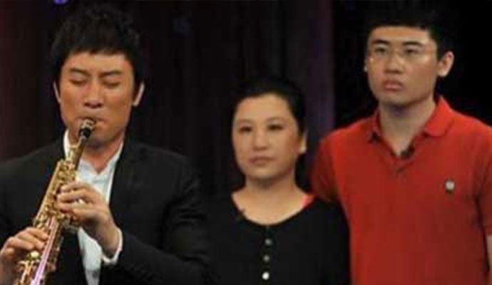 江涛的老婆是做什么工作的 江涛与老婆万小牧爱情