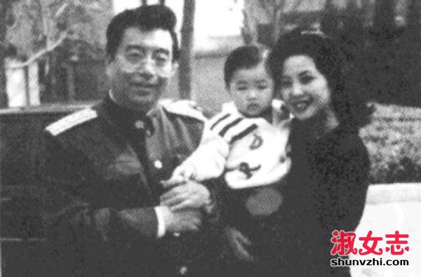 宋祖德：李天一搞过梦鸽图真相 梦鸽个人资料背景