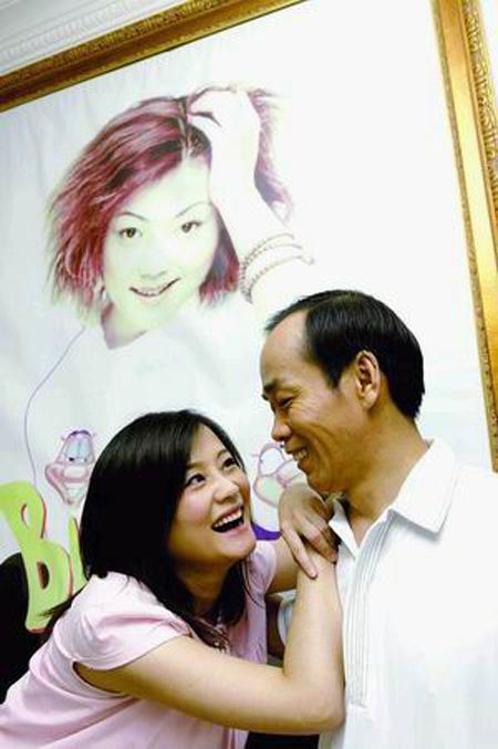 何静前夫是 何静的个人资料和最新消息