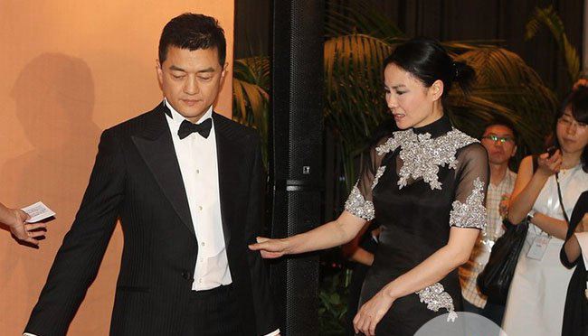 王菲怀孕最新消息 王菲怀孕流产谢霆锋哭