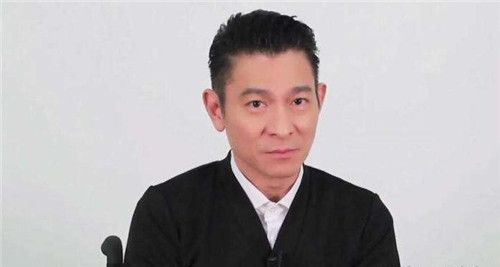 刘德华确诊流感 57岁的刘德华演唱会尽力了