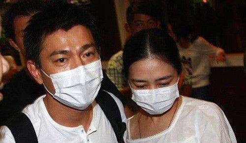  刘德华老婆朱丽倩父亲揭秘 显赫家庭背景曝光